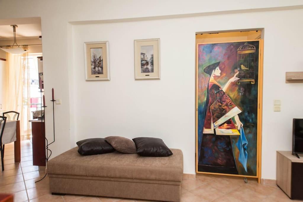 Apartment Artsy&charming 70 M2 Flat- 300 Mtrs From The *