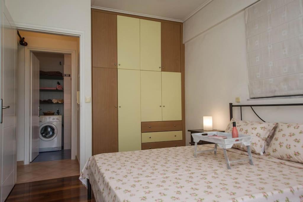 Artsy&charming 70 M2 Flat- 300 Mtrs From The Kalamata
