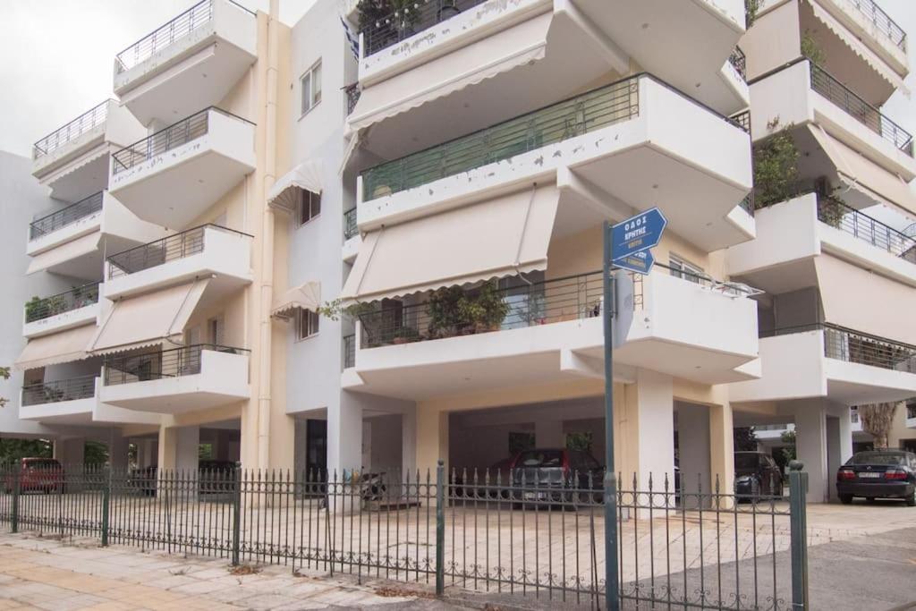 Artsy&charming 70 M2 Flat- 300 Mtrs From The *