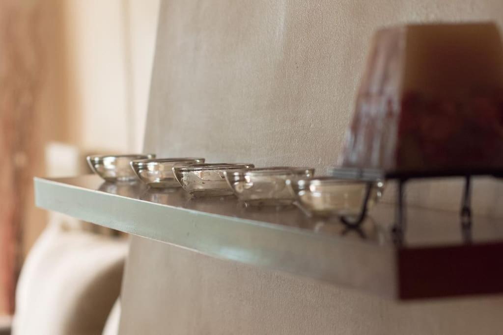 Artsy&charming 70 M2 Flat- 300 Mtrs From The Appartement Kalamáta