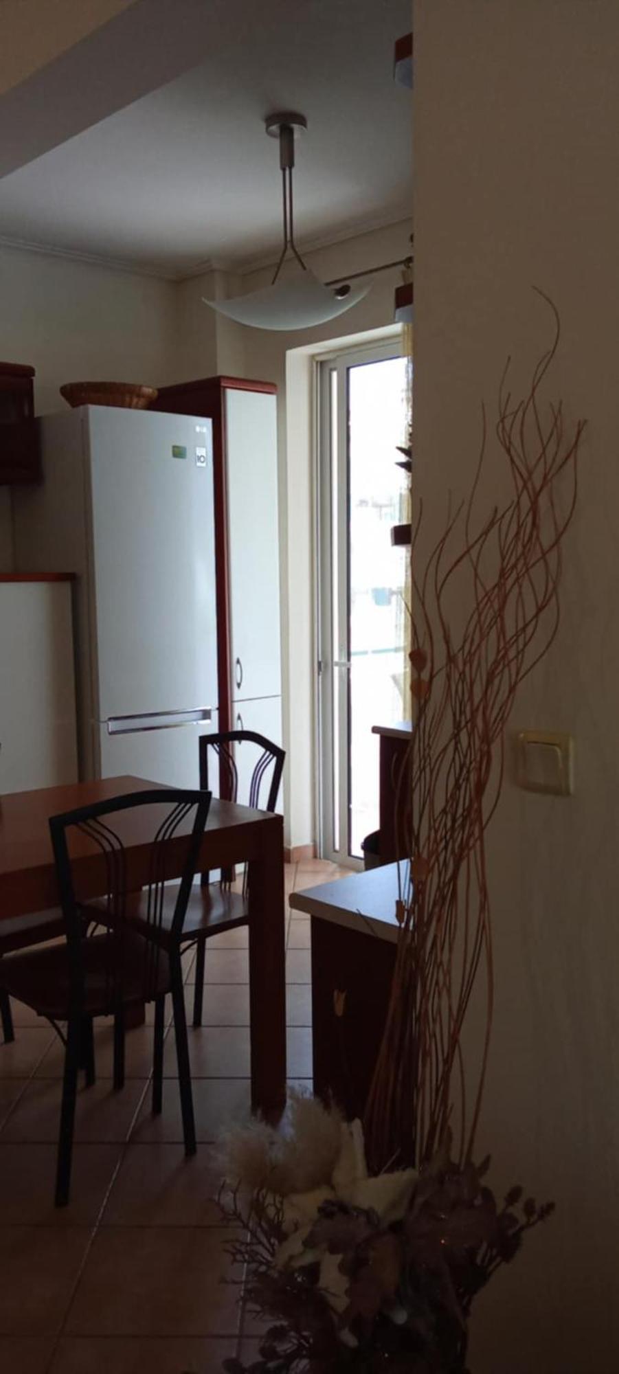 Artsy&charming 70 M2 Flat- 300 Mtrs From The Apartment Kalamata