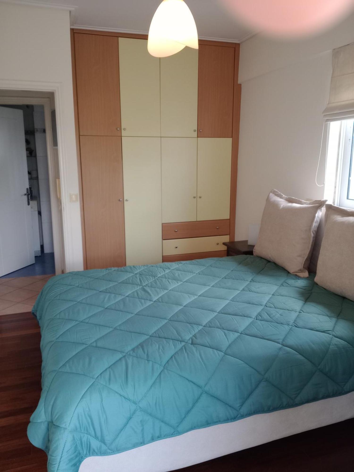 Artsy&charming 70 M2 Flat- 300 Mtrs From The Kalamáta